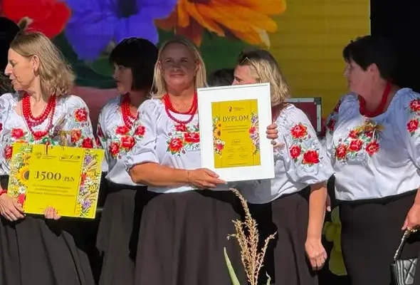 Dożynki Województwa Łódzkiego w Łowiczu: sukces KGW z gminy Nieborów