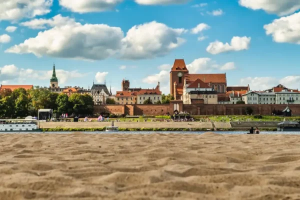 Plaża nad Bzurą zamknięta po incydencie – kajaki niedostępne