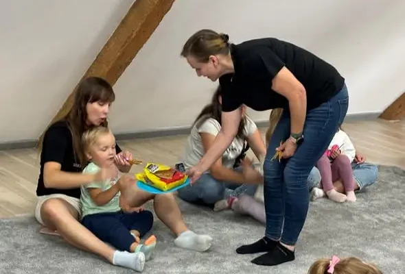 Gimnastyka buzi i języka w Bibliotece w Zdunach – spotkanie z logopedą
