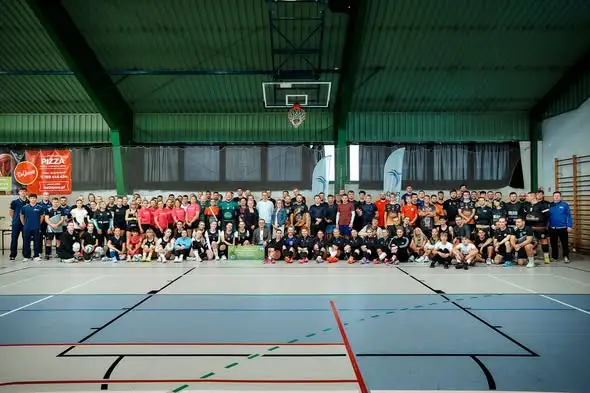 III Turniej Piłki Siatkowej w Łowiczu – 14 drużyn walczy o puchar