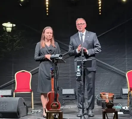 Narodowe Czytanie 2026 w Łowiczu: „Dziady” w Parku Błonie