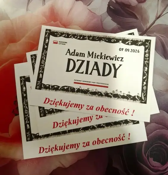Narodowe Czytanie „Dziadów” w Kiernozi – seniorzy zachwycili publiczność