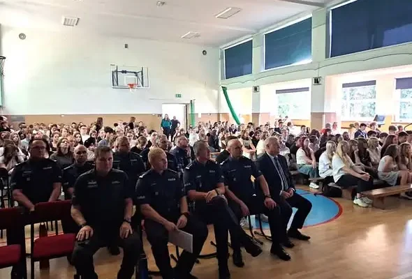 VII Konferencja „Młody Bezpieczny Kierowca” w Łowiczu – 300 uczniów uczyło się bezpieczeństwa na drodze