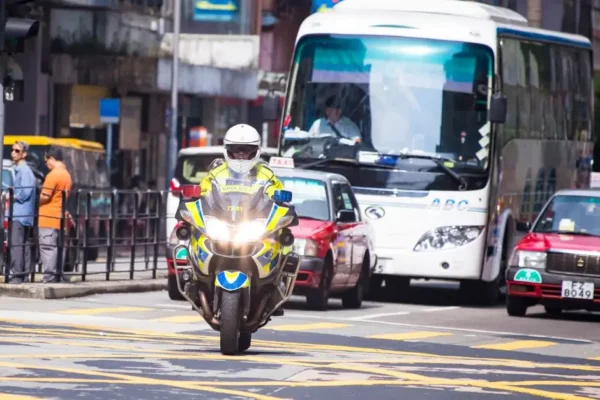 Policja w Łowiczu podsumowuje akcję „Prędkość” w ramach ROADPOL Safety Days