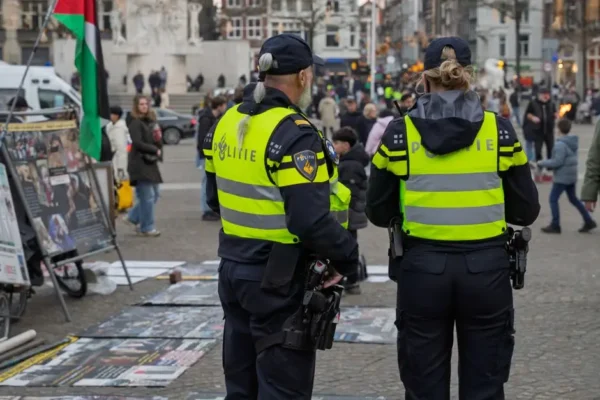 Policja i burmistrz Kiernozi zadbali o bezpieczeństwo uczniów